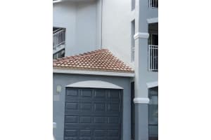9640 NW 2nd St, Pembroke Pines, FL 33024, Sold 04/01/25