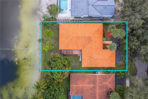 8301 Dundee Terrace, Miami Lakes, FL 33016, Sold 05/05/25