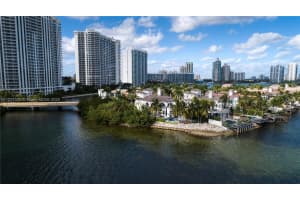 3914 Island Estates Dr, Aventura, FL 33160 - MLS#A11727325