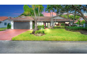 9059 NW 49th Ct, Coral Springs, FL 33067, Sold 03/25/25