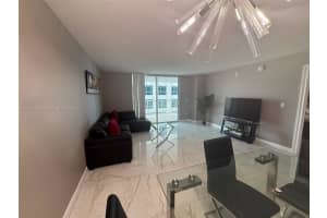 1200 Brickell Bay Dr APT 2214, Miami, FL 33131, Sold 05/20/25