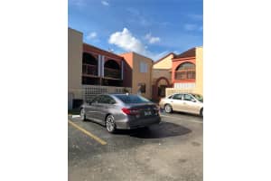 10233 NW 9th St Cir, Miami, FL 33172, Sold 03/25/25