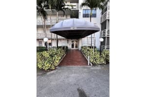 1401 Ne Miami Gardens Dr 892 Miami, FL 33179 - MLS#A11727477