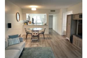 187 Lakeview Dr, Weston, FL 33326, Sold 03/13/25