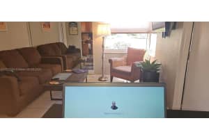 3230 NE 13th St APT 1, Pompano Beach, FL 33062, - MLS#A11727534