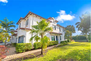 1603 SW 113th Ave, Pembroke Pines, FL 33025, Sold 03/31/25