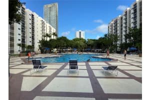 17021 N Bay Rd APT 627, Sunny Isles Beach, FL 33160, Sold 04/30/25