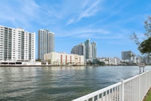 800 Parkview Dr APT 421, Hallandale Beach, FL 33009, - MLS#A11727624