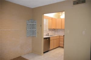 200 Jacaranda Country Club Dr, Plantation, FL 33324, Sold 03/07/25