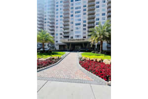 250 174th St Unit 317, Sunny Isles Beach