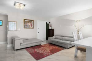 1670 NE 191st St Apt 114-3, Miami, FL 33179, Sold 04/29/25