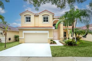 4285 Fox Ridge Dr, Weston, FL 33331, Sold 04/01/25