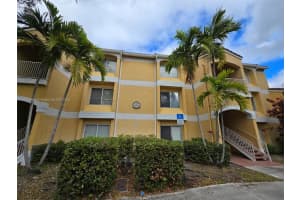 2622 Nw 33rd St 2011, Oakland Park