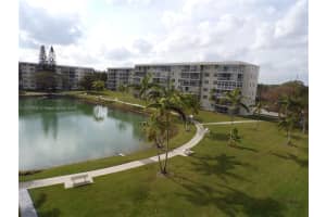 2855 Leonard Dr, Aventura, FL 33160, Sold 03/07/25