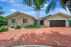 8482 NW 166th Terrace, Hialeah, FL 33016, Sold 03/04/25