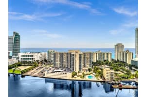 3800 S Ocean Dr APT 712A, Hollywood, FL 33019, - MLS#A11727938
