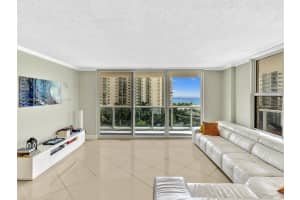 3800 S Ocean Dr APT 712A, Hollywood, FL 33019, - MLS#A11727938