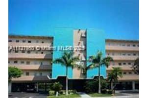 200 NE 14th Ave, Hallandale Beach, FL 33009, Sold 06/16/25