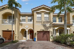14963 SW 9th Ln, Miami, FL 33194, Sold 05/05/25