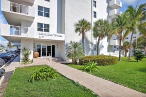 1601 S Ocean Dr APT 105, Hollywood, FL 33019, - MLS#A11728000