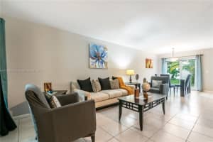 7121 Sienna Ridge Ln, Lauderhill, FL 33319, Sold 03/20/25
