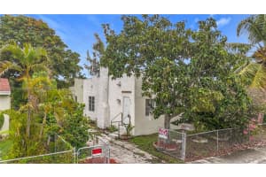 719 Briggs St, West Palm Beach, FL 33405, Sold 03/21/25