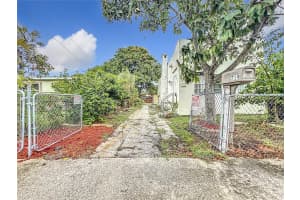719 Briggs St, West Palm Beach, FL 33405, Sold 03/21/25