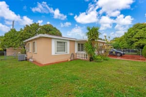 1040 SW 73rd Ct, Miami, FL 33144, Sold 03/10/25