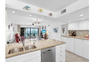 96000 Overseas Hwy APT X23, Key Largo, FL 33037, Sold 08/15/25