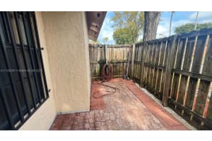 18928 NW 67th Pl, Hialeah, FL 33015, Sold 03/18/25