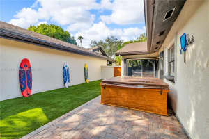 1501 W Sandpiper Cir, Pembroke Pines, FL 33026, Sold 03/05/25