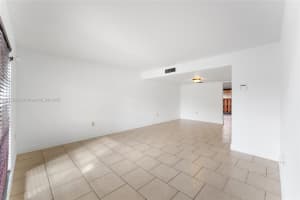 7211 Miami Lakes Dr, Hialeah, FL 33014, Sold 04/04/25