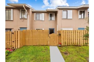 5144 S University Dr, Davie, FL 33328, Sold 06/26/25