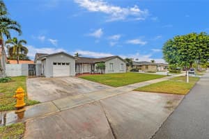 19942 NW 62nd Ct, Hialeah, FL 33015, Sold 03/24/25