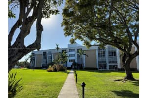 2970 NE 16th Ave, Oakland Park, FL 33334, Sold 03/17/25