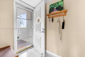 3930 Inverrary Blvd Apt 401d, Lauderhill, FL 33319, Sold 05/30/25