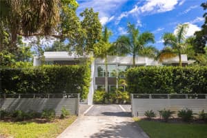 6790 SW 72nd St, South Miami, FL 33143, - MLS#A11728464