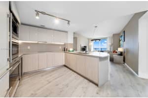 4011 S Ocean Dr, Hollywood, FL 33019, Sold 04/10/25