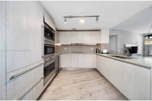 4011 S Ocean Dr, Hollywood, FL 33019, Sold 04/10/25