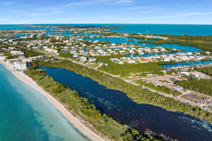 300 Coco Plum Marathon, FL 33050 - MLS#A11728506