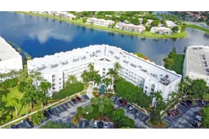 10750 NW 66th St APT 413, Doral, FL 33178, Sold 07/28/25