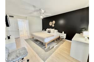 121 SW 96th Terrace, Plantation, FL 33324, Sold 04/07/25