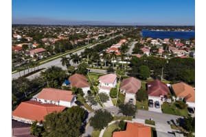 18393 NW 8th St, Pembroke Pines, FL 33029, Sold 05/05/25