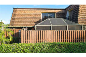 408 4th Ln A, Greenacres, FL 33463, Sold 04/28/25