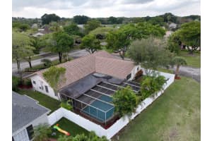 8491 Gatehouse Rd, Plantation, FL 33324, Sold 05/30/25