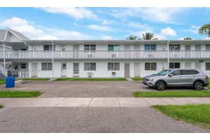50 Nw 204th St H7, Miami Gardens