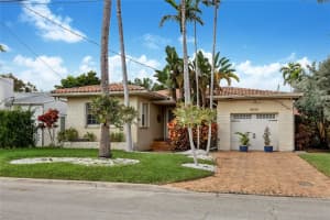 8934 Emerson Ave, Surfside, FL 33154, - MLS#A11728881