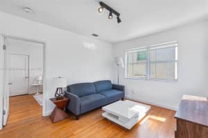 4015 Meridian Ave, Miami Beach, FL 33140, Sold 05/23/25