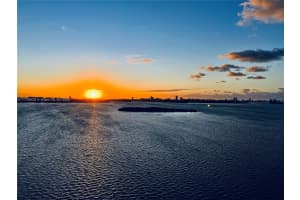 1800 NE 114th St, Miami, FL 33181, Sold 07/23/25