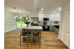 1800 NW 14th Ave, Fort Lauderdale, FL 33311, - MLS#A11729103